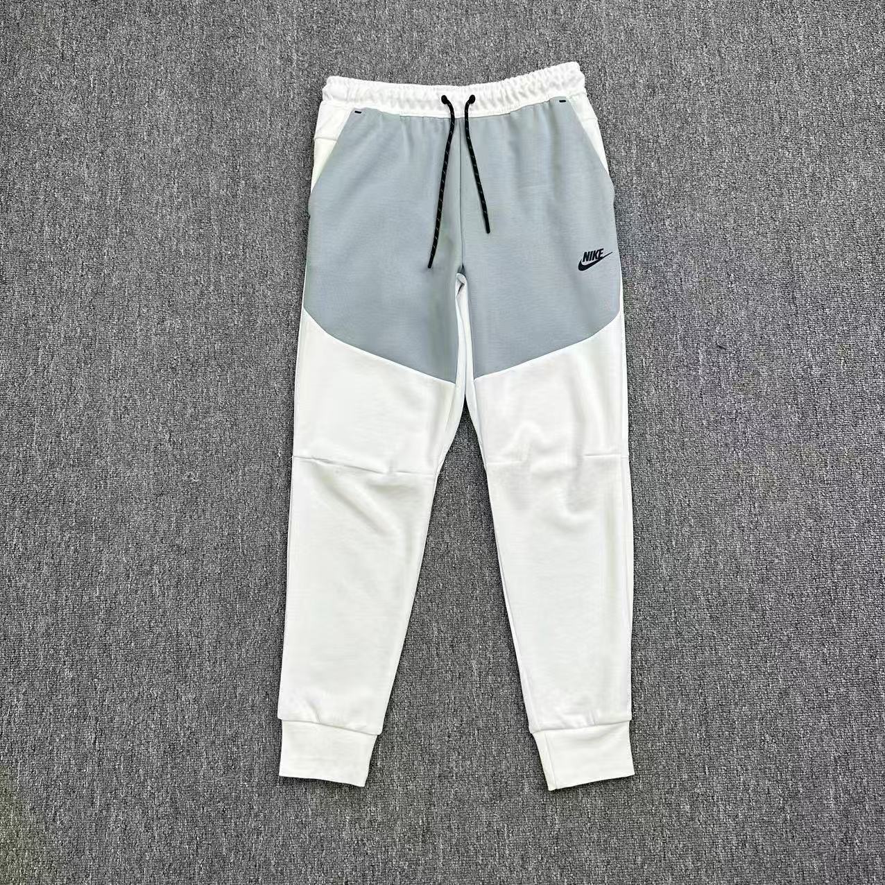 NIKE TECH FLEECE PANTS x WASHED TEAL