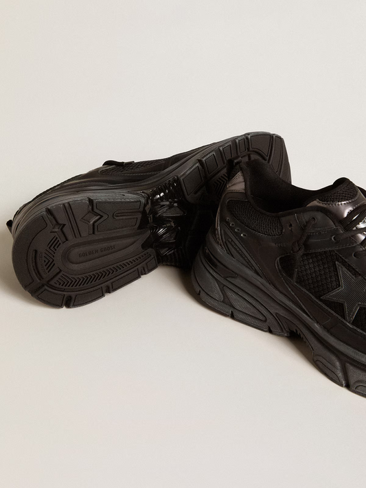 Golden Goose Running Sole – Triple Black