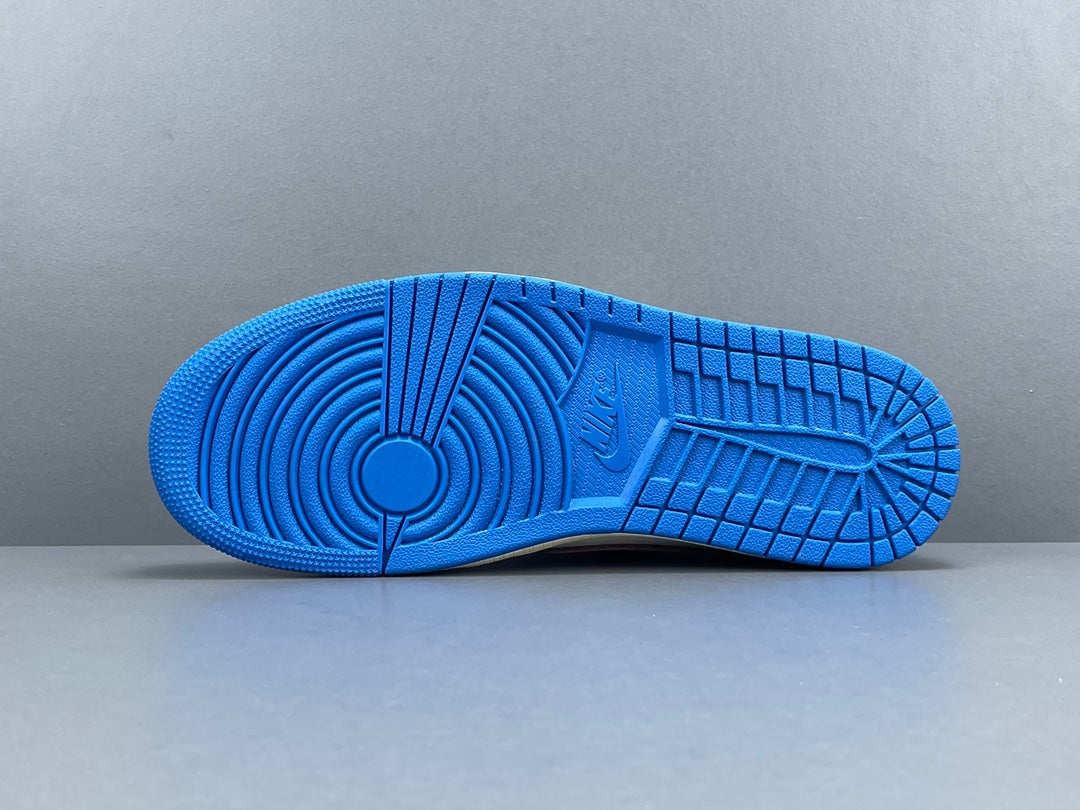 JORDAN 1 LOW OG x TRAVIS SCOTT FRAGMENT