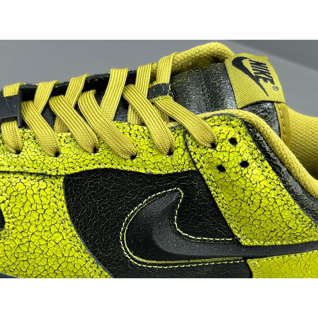 NIKE DUNK LOW x HALLOWEEN