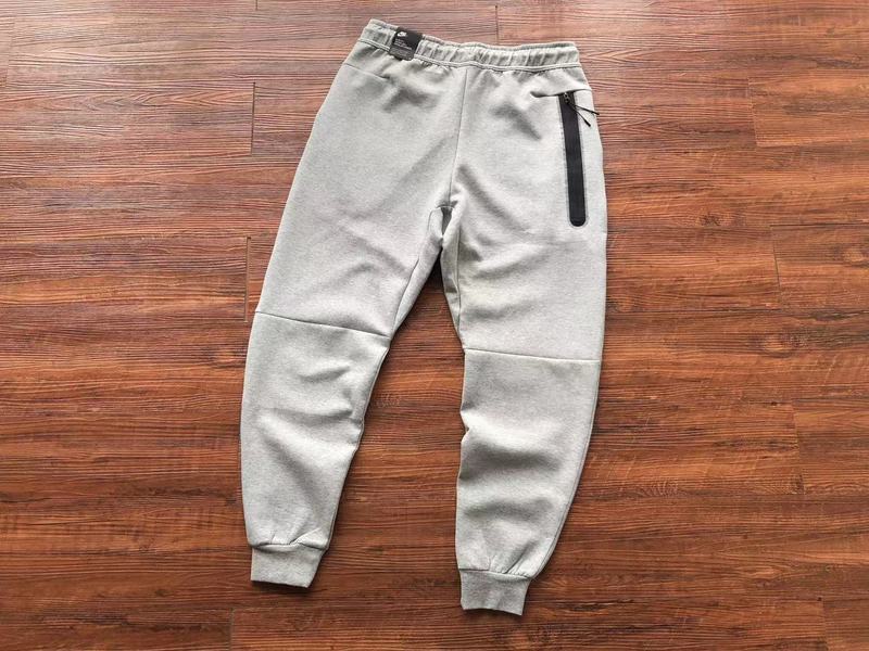 NIKE TECH FLEECE PANTS x GREY