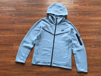 NIKE TECH FLEECE HOODIE x LIGHT BLUE