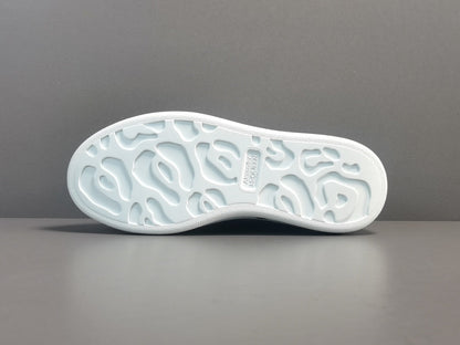 ALEXANDER MCQUEEN SNEAKERS x WHITE VANILLA