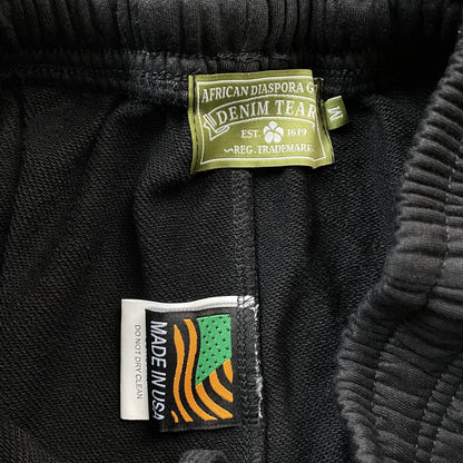 DENIM TEARS COTTON WREATH SHORTS MONOCHROME BLACK