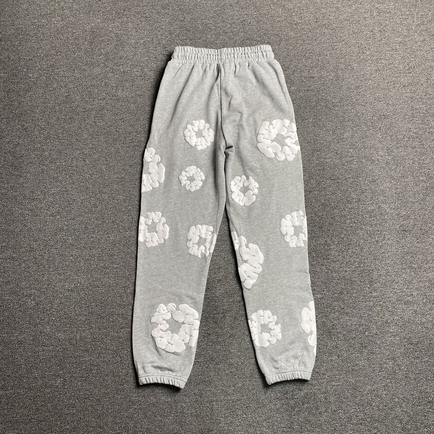 DENIM TEARS COTTON WREATH SWEATPANTS GREY