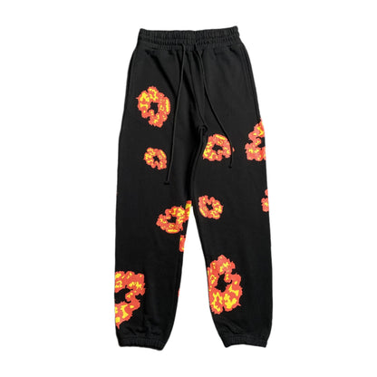 DENIM TEARS x OFFSET WREATH SWEATPANTS BLACK