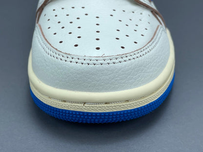 JORDAN 1 LOW OG x TRAVIS SCOTT FRAGMENT