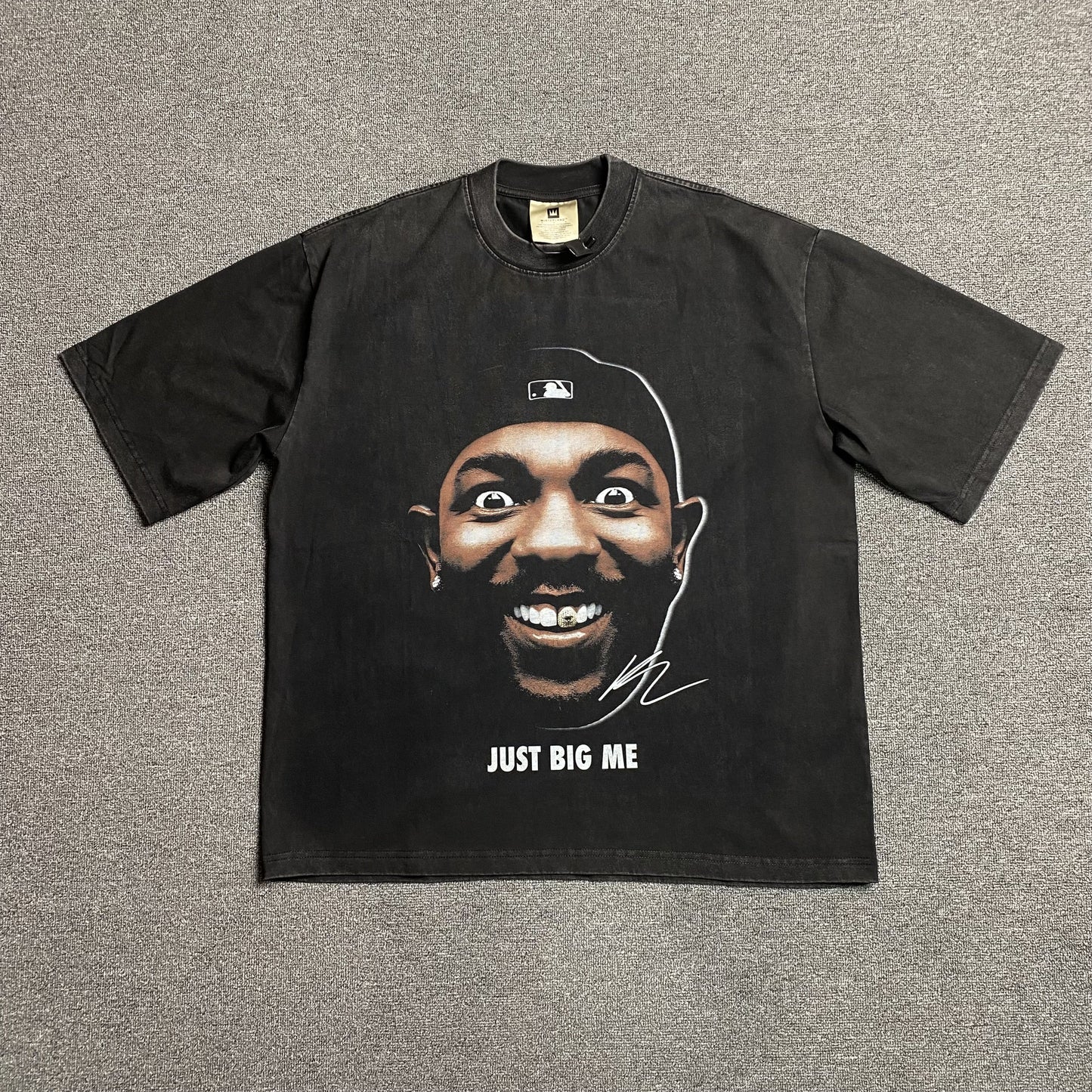 KENDRICK LAMAR VINTAGE GRAPHIC TEE DARK GREY