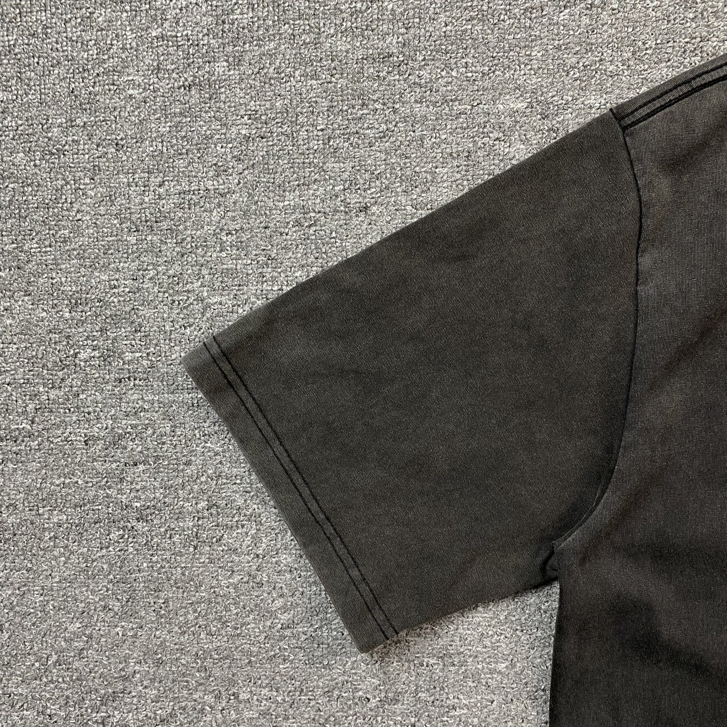 TUPAC VINTAGE GRAPHIC TEE DARK GREY