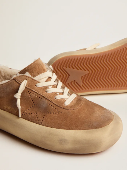 Women's Space-star Shoes In Tobacco-colored Suede With Shearling Lining