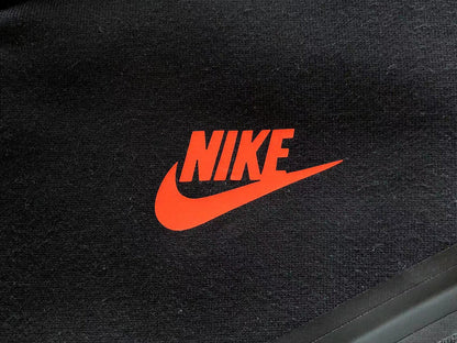 NIKE TECH FLEECE HOODIE x BLACK/DARK SMOKE GREY