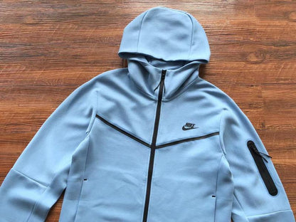 NIKE TECH FLEECE HOODIE x LIGHT BLUE